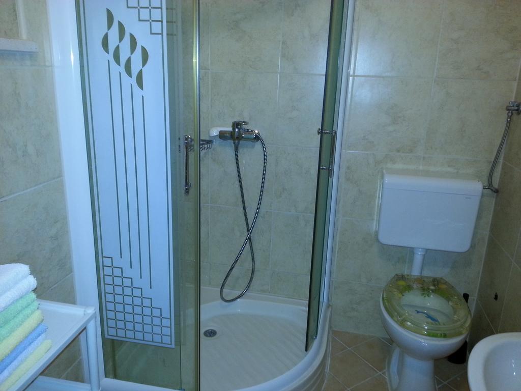Apartmani Ante Crikvenica Eksteriør billede