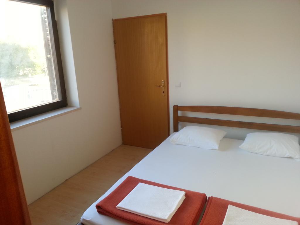 Apartmani Ante Crikvenica Eksteriør billede